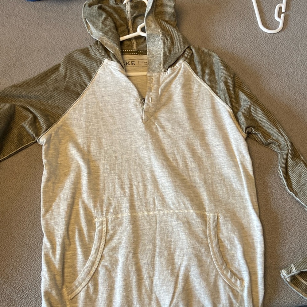 BKE youth Xsmall long sleeve